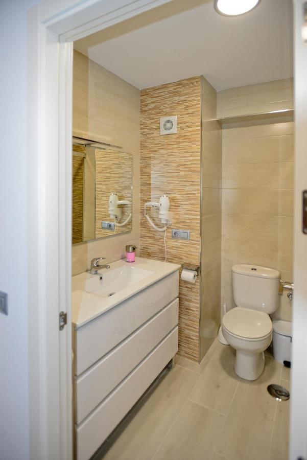 Avda Tore Tore Edif Malaga Torre Del Mar Exterior photo
